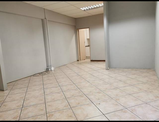 100M² APARTMENT BLOCK TO LET IN ALLEN'S NEK